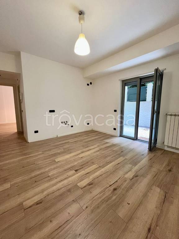 appartamento in vendita a Genova in zona Sestri Ponente