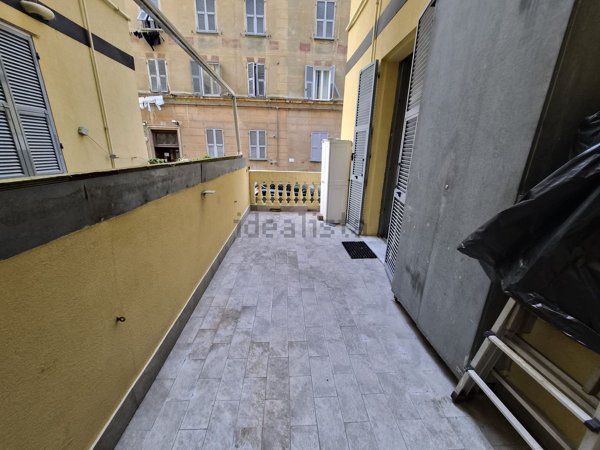 appartamento in vendita a Genova in zona Staglieno