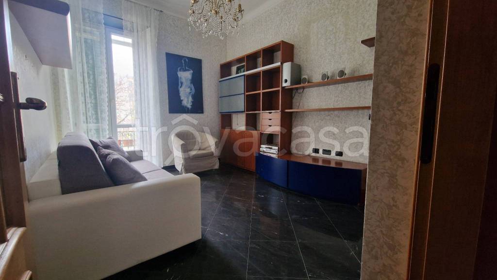 appartamento in vendita a Genova in zona Molassana