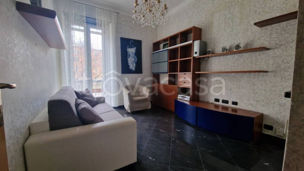 appartamento in vendita a Genova in zona Molassana