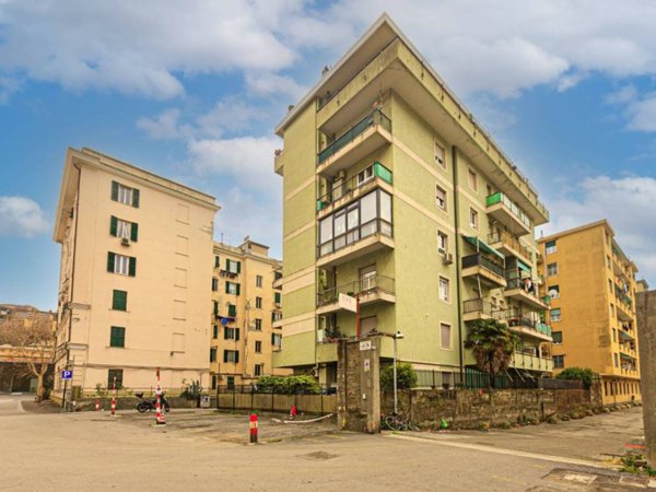 appartamento in vendita a Genova in zona Cornigliano
