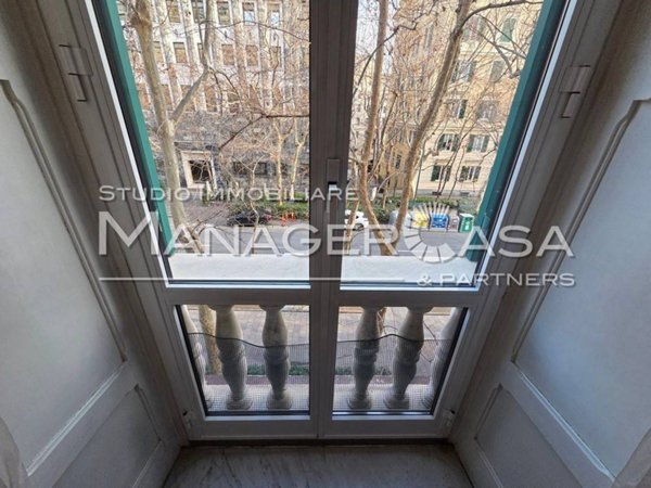 appartamento in vendita a Genova in zona Carignano