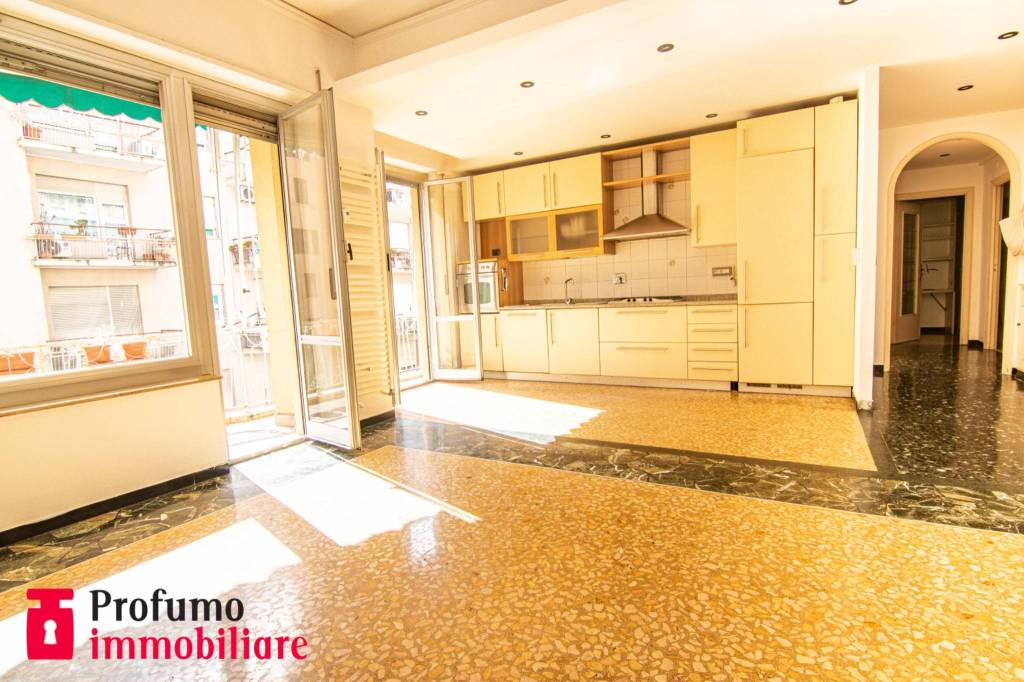 appartamento in vendita a Genova in zona San Martino