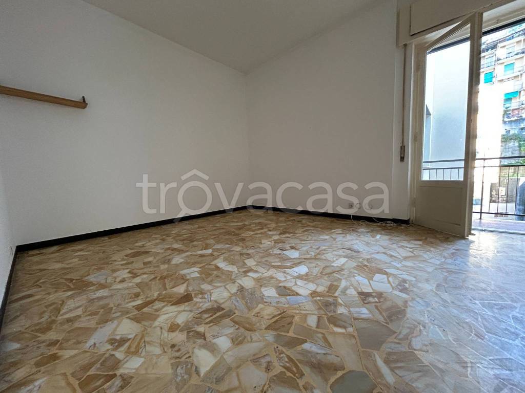 appartamento in vendita a Genova in zona Marassi
