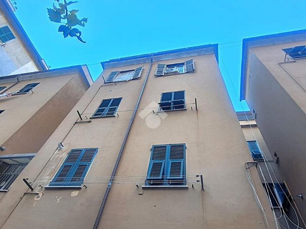 appartamento in vendita a Genova in zona Marassi