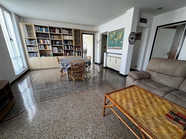 appartamento in vendita a Genova in zona Sampierdarena