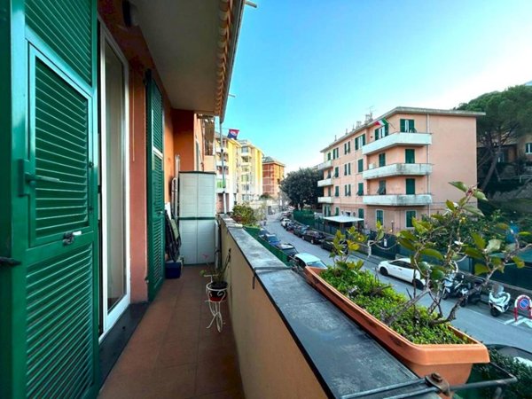 appartamento in vendita a Genova in zona Sturla