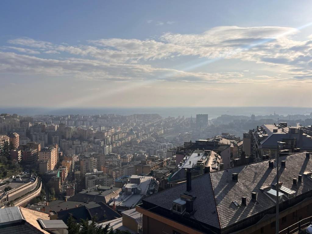appartamento in vendita a Genova in zona Marassi
