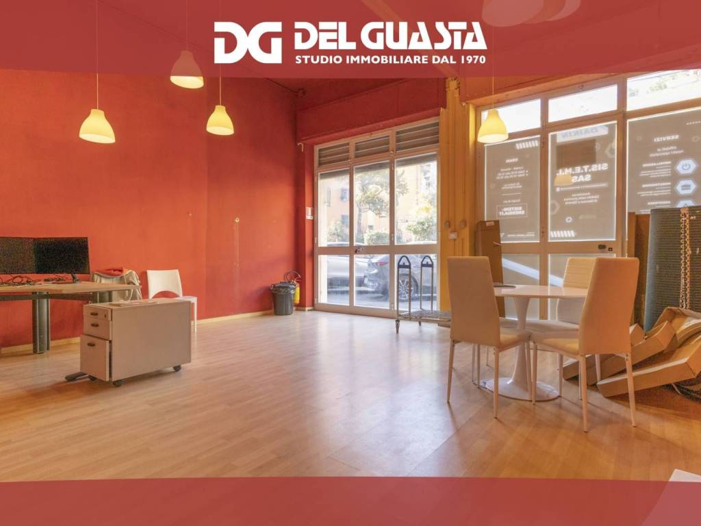 negozio in vendita a Genova in zona Nervi