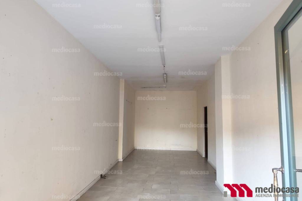 negozio in vendita a Genova in zona Oregina