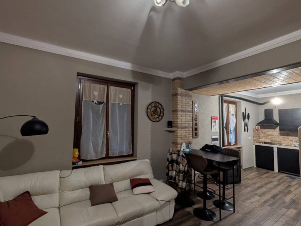 appartamento in vendita a Genova in zona Certosa