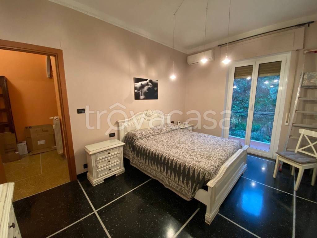 appartamento in vendita a Genova in zona Bolzaneto