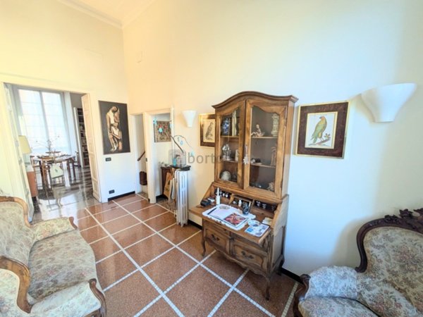 appartamento in vendita a Genova in zona Albaro