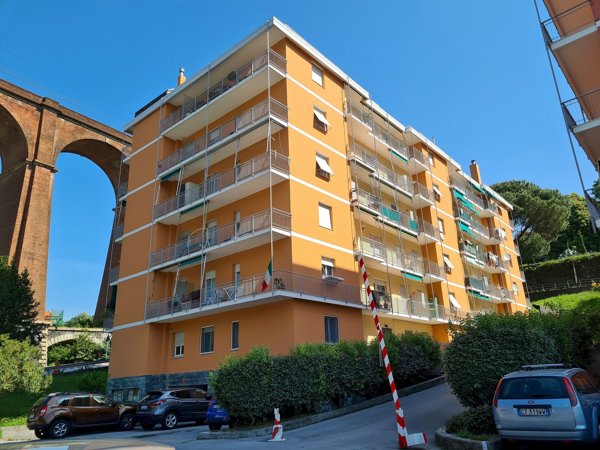 appartamento in vendita a Genova in zona Pontedecimo