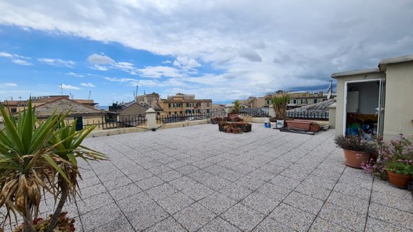appartamento in vendita a Genova
