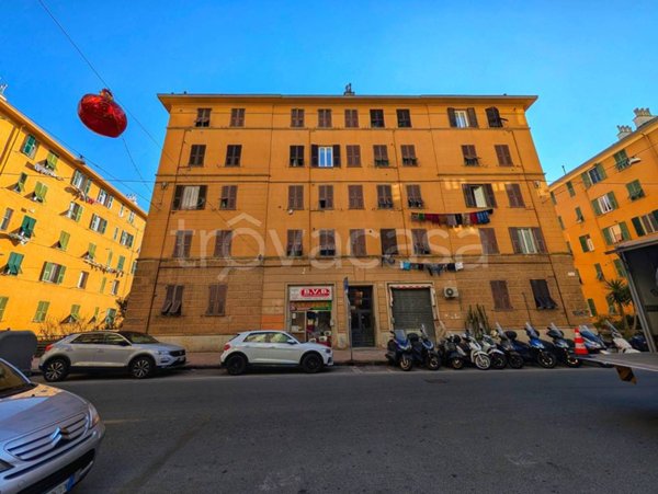 appartamento in vendita a Genova in zona Molassana