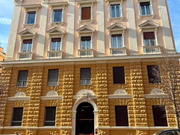 appartamento in vendita a Genova in zona Albaro