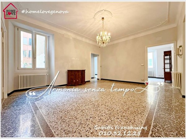 appartamento in vendita a Genova