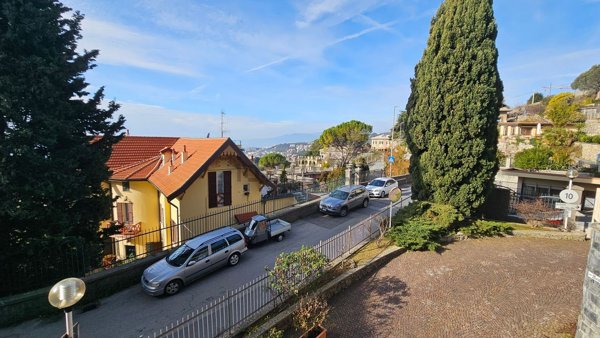 appartamento in vendita a Genova in zona Castelletto