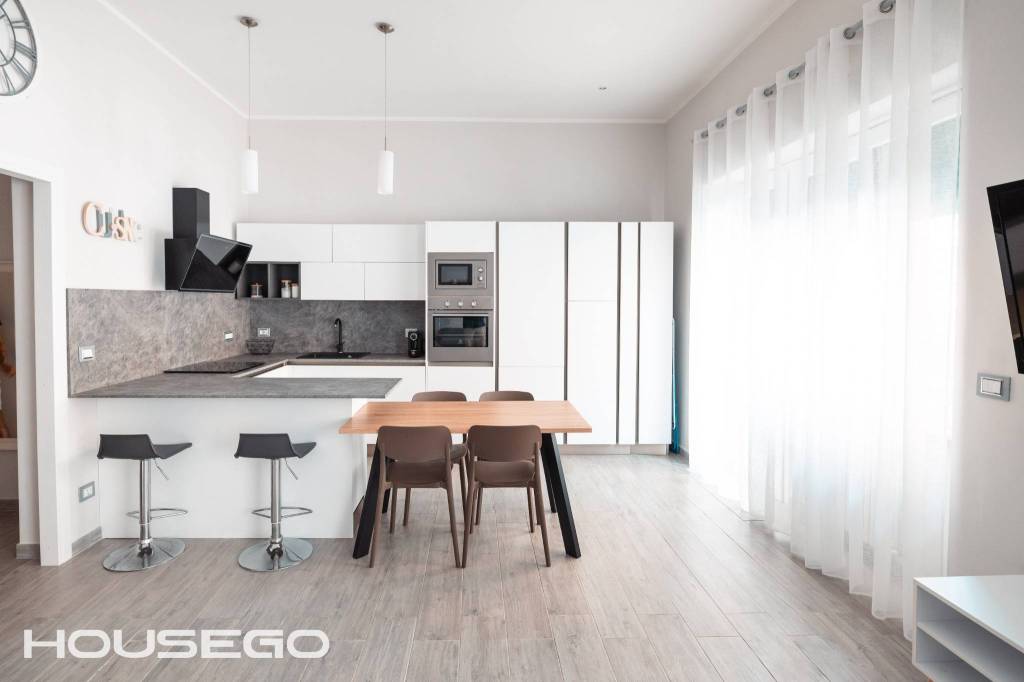 appartamento in vendita a Genova in zona Albaro