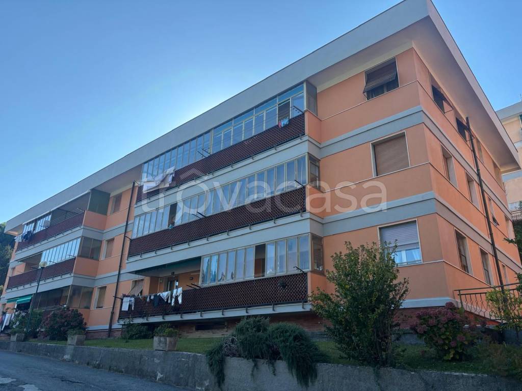 appartamento in vendita a Genova in zona Lagaccio / Granarolo