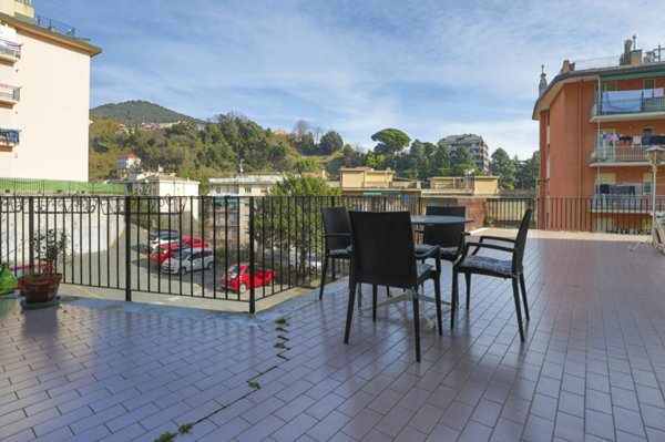 appartamento in vendita a Genova in zona Sestri Ponente