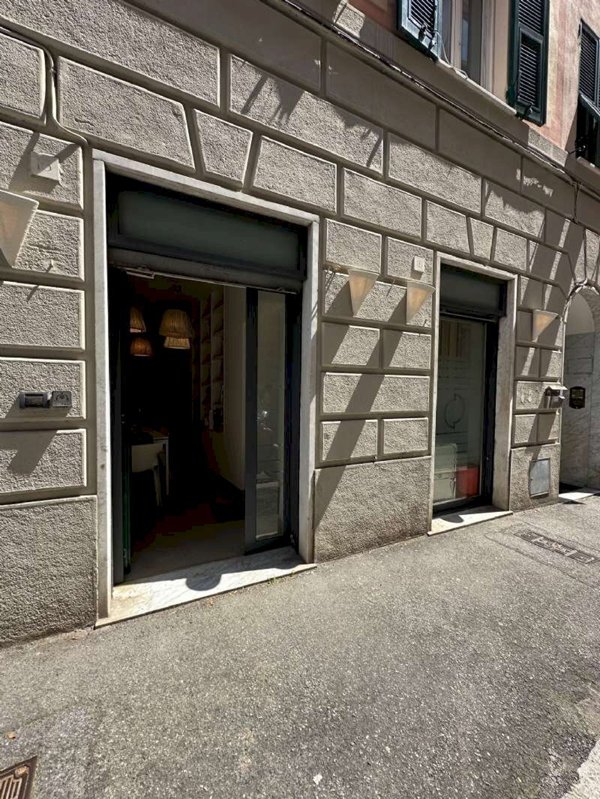 negozio in vendita a Genova in zona Nervi