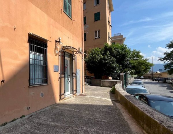 casa semindipendente in vendita a Genova