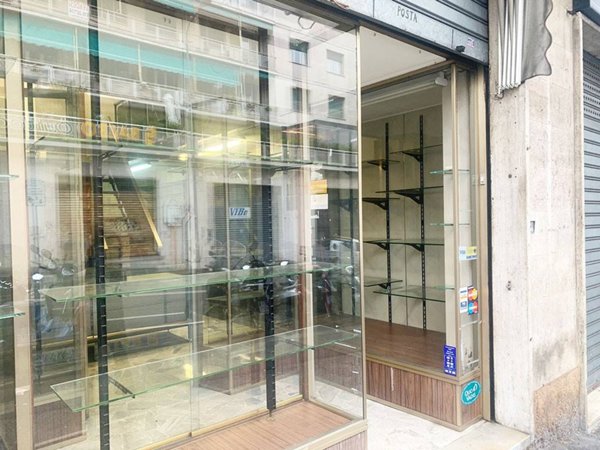 negozio in vendita a Genova in zona San Martino