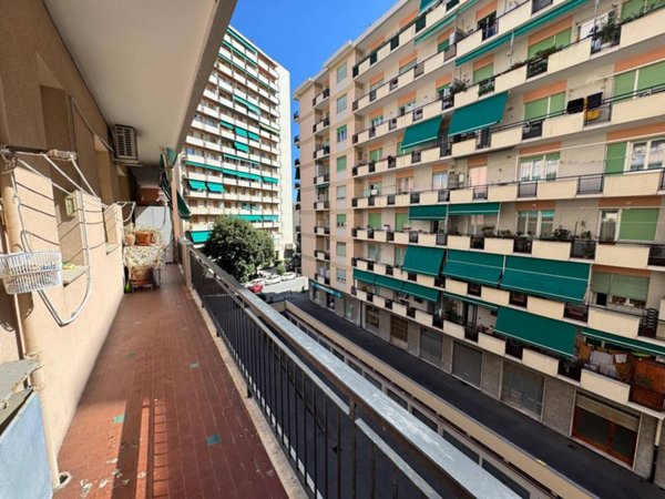 appartamento in vendita a Genova in zona Pegli