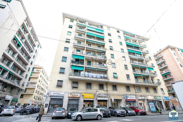 appartamento in vendita a Genova in zona Marassi