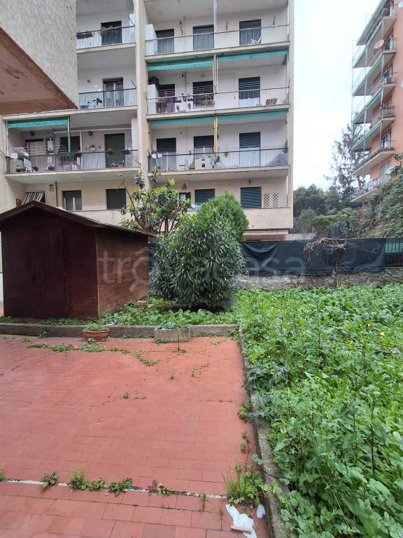 appartamento in vendita a Genova