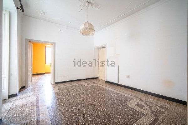 appartamento in vendita a Genova in zona Castelletto