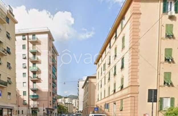 appartamento in vendita a Genova in zona Staglieno