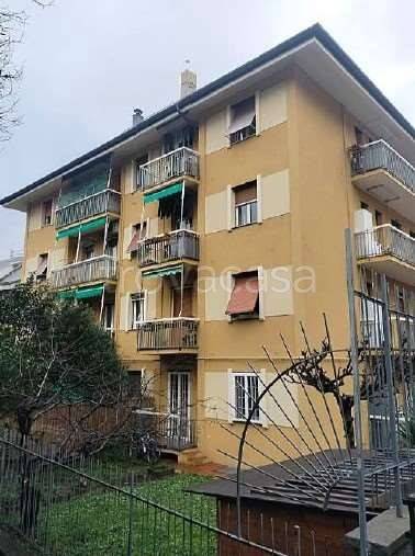 appartamento in vendita a Genova in zona Molassana