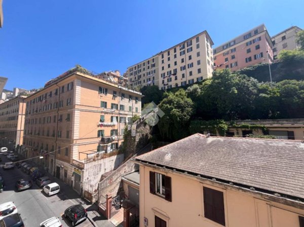 appartamento in vendita a Genova in zona Lagaccio / Granarolo