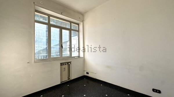 appartamento in vendita a Genova in zona Lagaccio / Granarolo