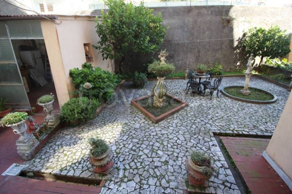 appartamento in vendita a Genova in zona Palmaro / Pra'