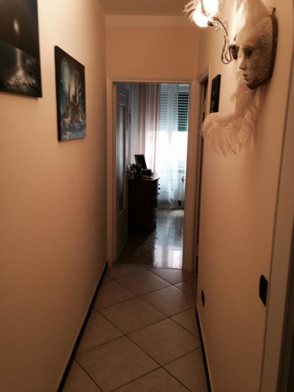 appartamento in vendita a Genova in zona Staglieno