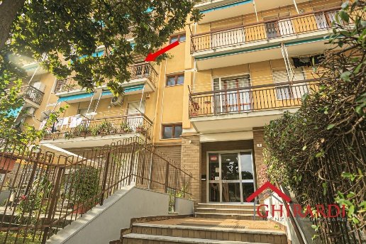 appartamento in vendita a Genova in zona Sestri Ponente