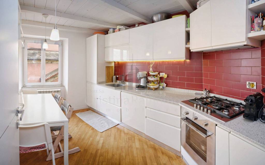 appartamento in vendita a Genova in zona Pegli