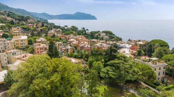 appartamento in vendita a Genova in zona Nervi