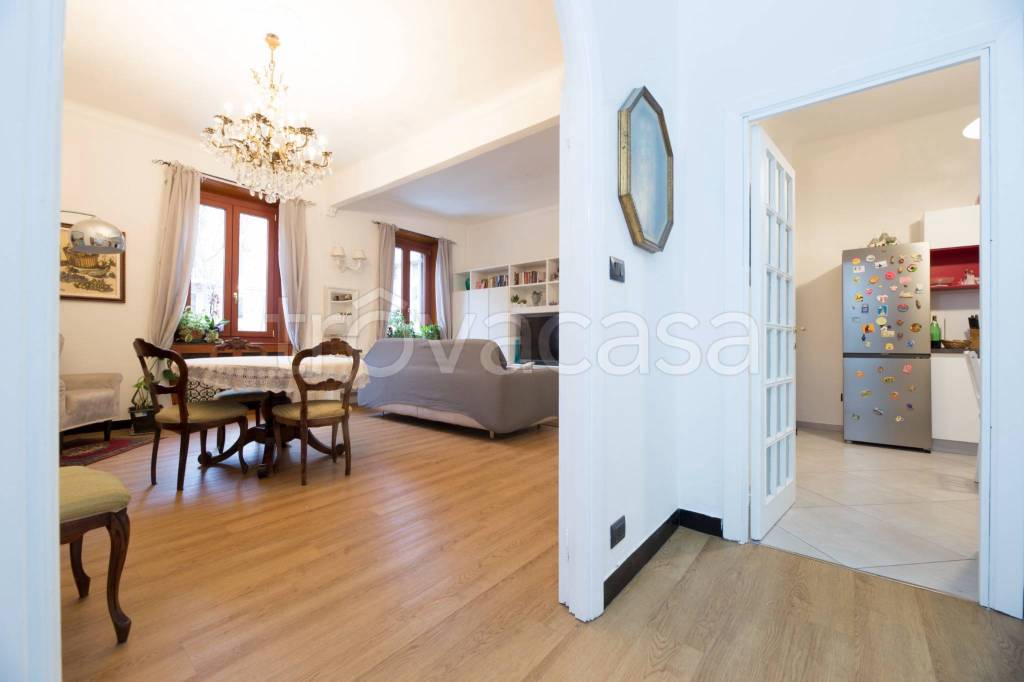 appartamento in vendita a Genova in zona Marassi