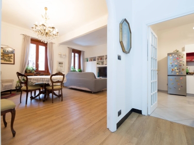 appartamento in vendita a Genova in zona Marassi