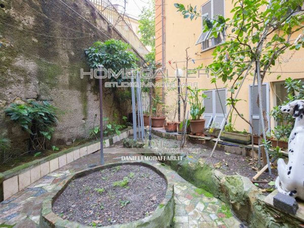 appartamento in vendita a Genova in zona Albaro