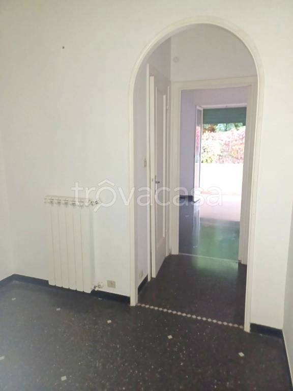 appartamento in vendita a Genova in zona Voltri