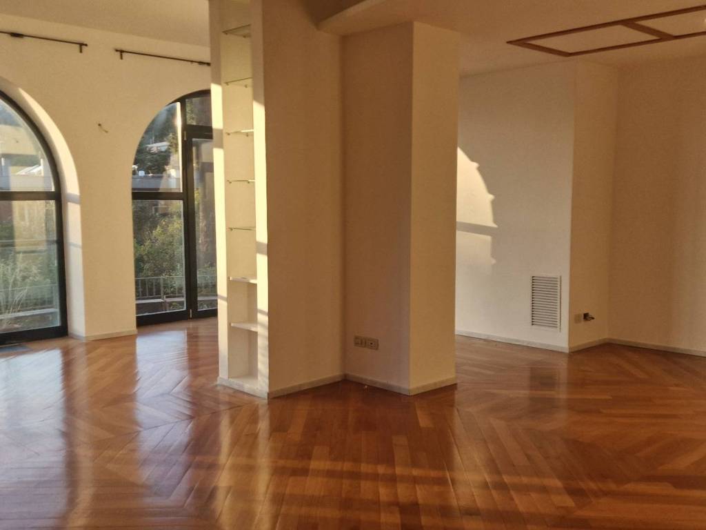 casa indipendente in vendita a Genova in zona Albaro