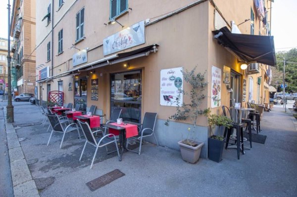 ufficio in vendita a Genova in zona Foce