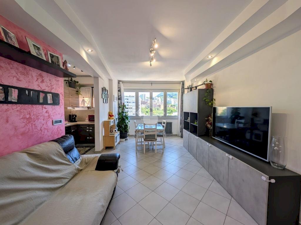 appartamento in vendita a Genova in zona Begato