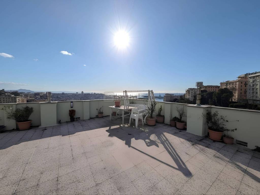 appartamento in vendita a Genova in zona San Teodoro